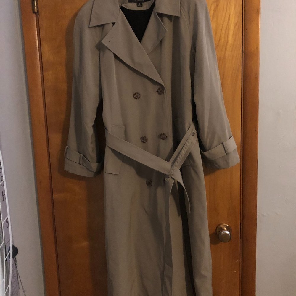 Vintage Misty Harbor Classic Tan Khaki Trench Coat